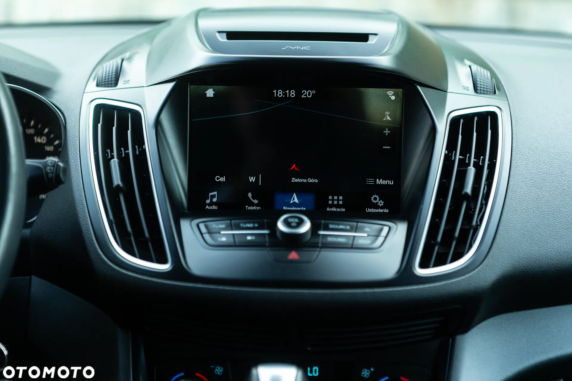 Ford Grand C-MAX - 32