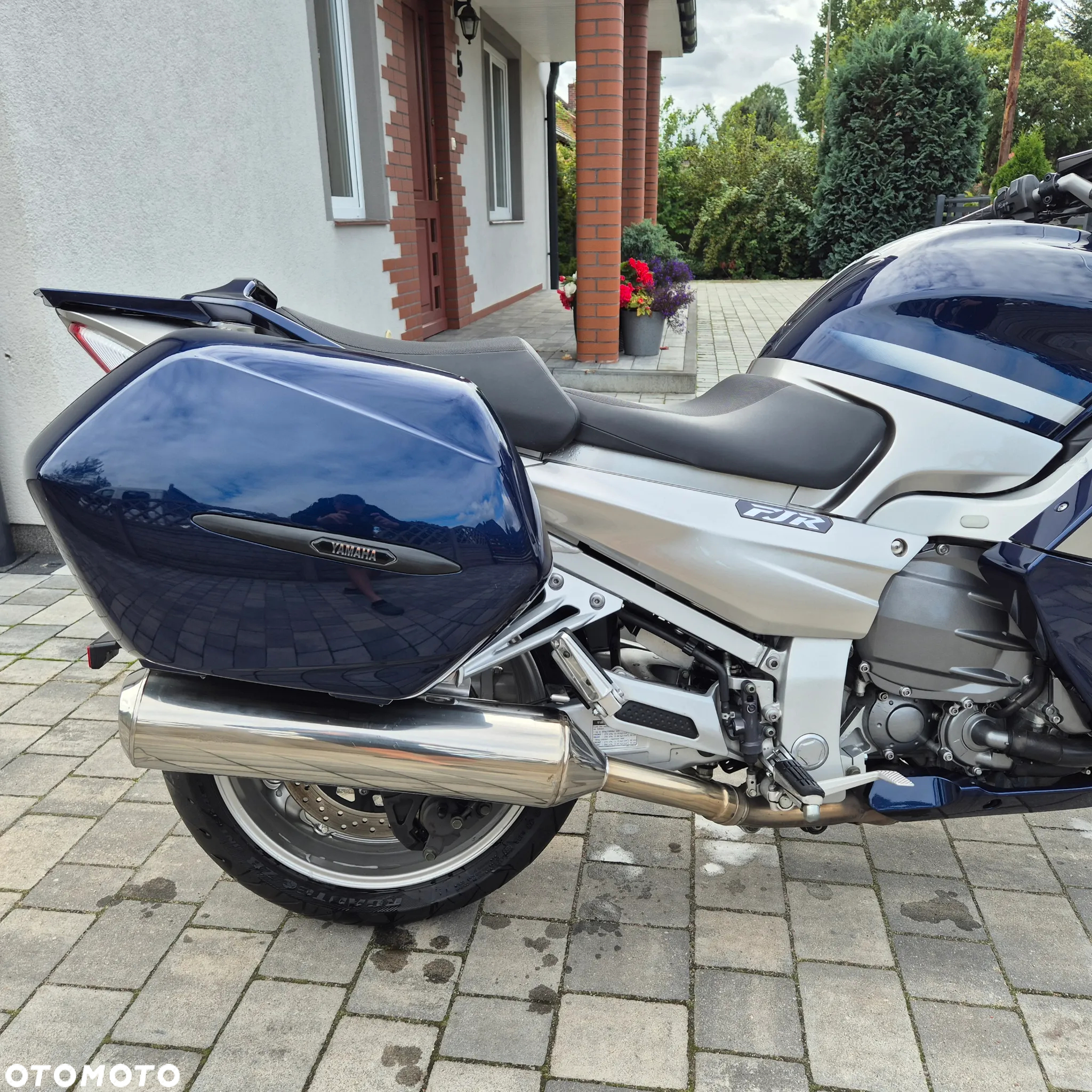 Yamaha FJR - 8