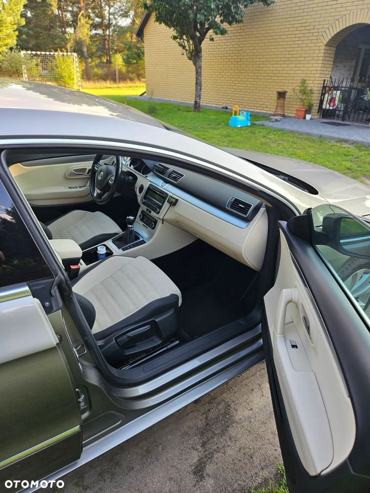 Volkswagen CC - 6