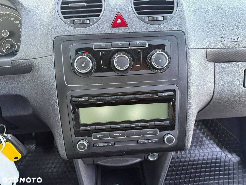 Volkswagen Caddy - 12