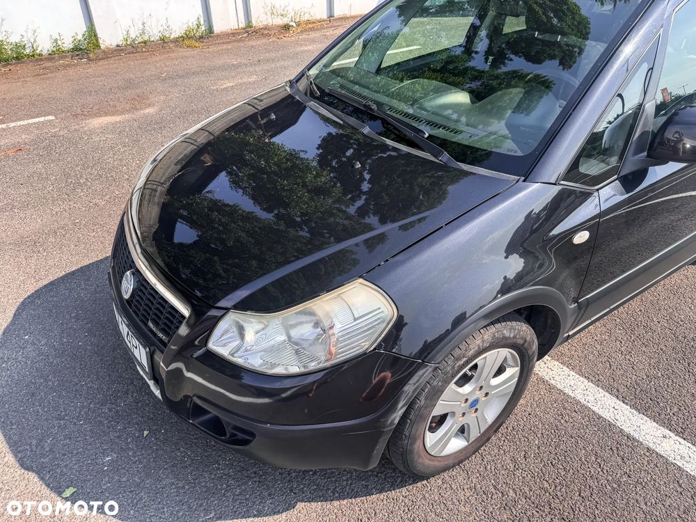 Fiat Sedici 1.9 Multijet DPF 4x4 Emotion - 10