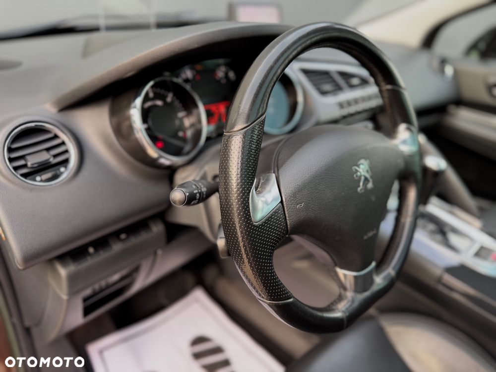 Peugeot 3008 HDi 160 Automatik Allure - 25