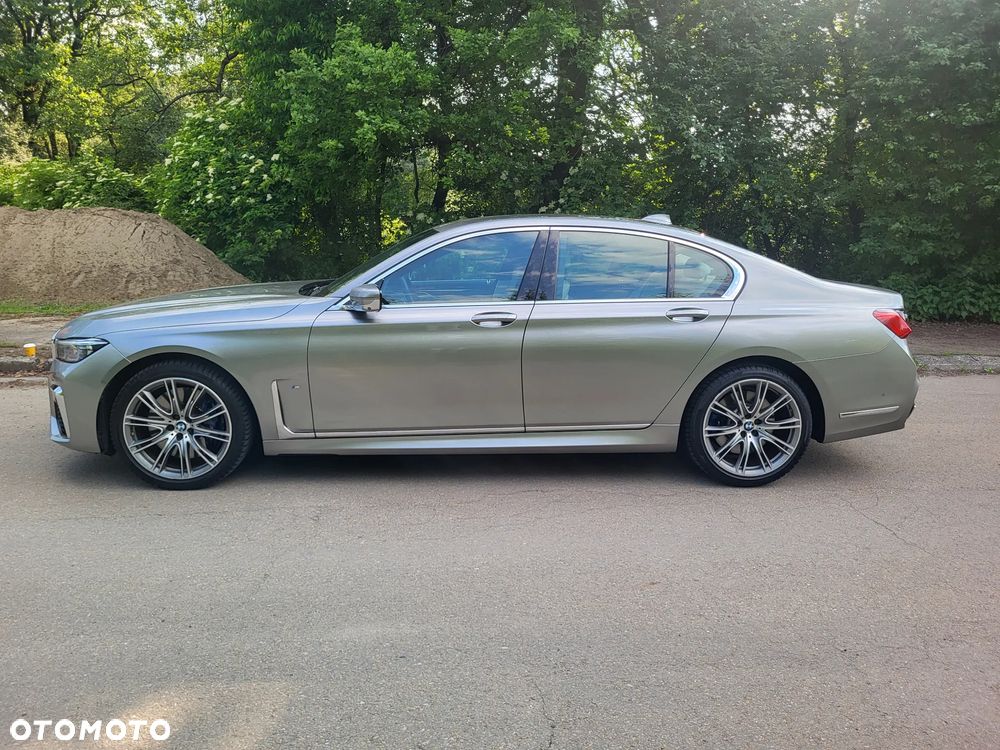 BMW Seria 7 750d xDrive sport - 2