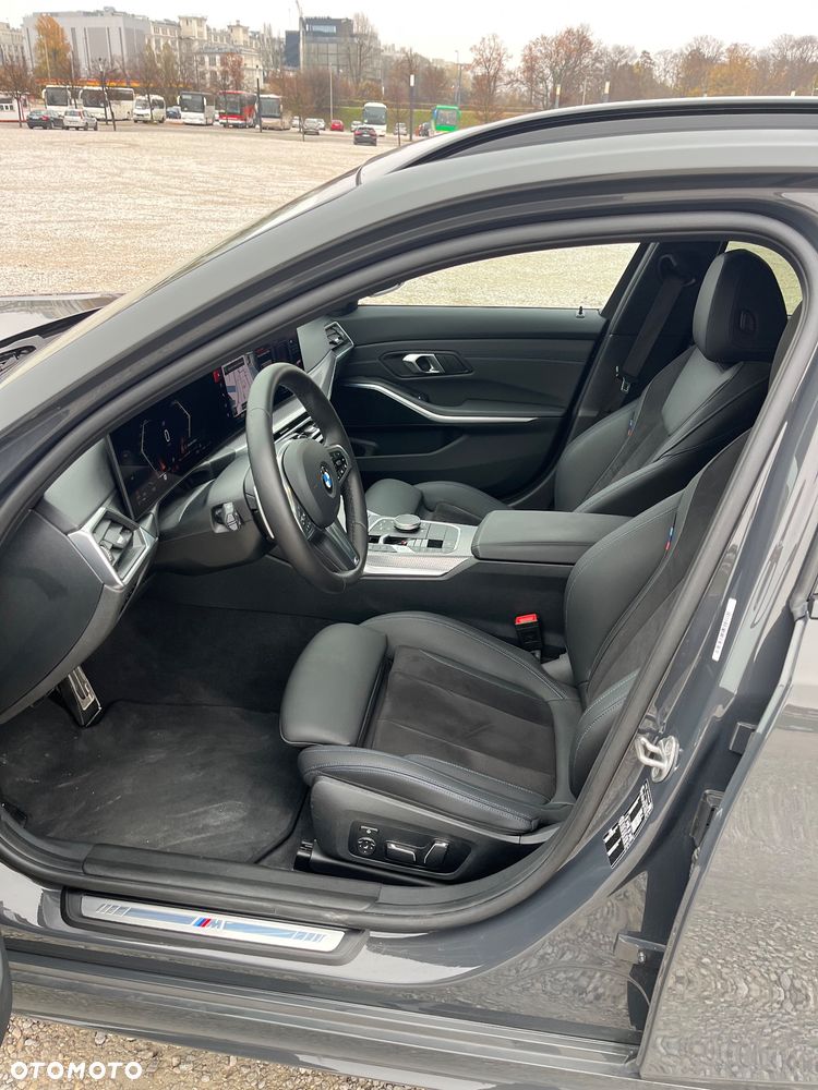 BMW Seria 3 320d M Sport Shadow - 21