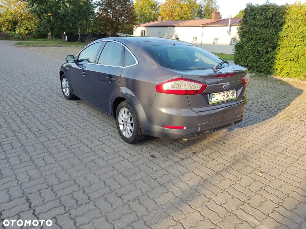 Ford Mondeo - 17
