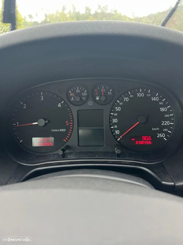 Audi A3 1.9 TDI Attraction - 3