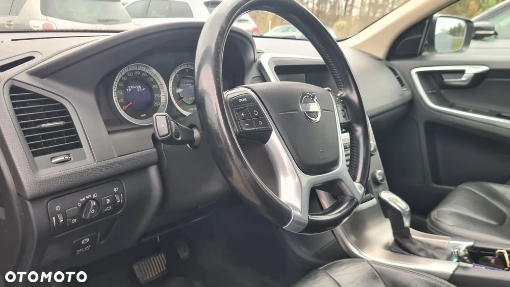 Volvo XC 60 - 14
