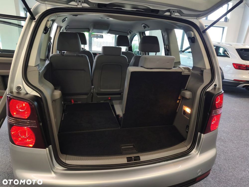 Volkswagen Touran 1.6 Freestyle - 11