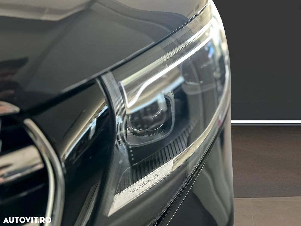 Mercedes-Benz V 300 d lang 4Matic 9G-TRONIC Exclusive - 19