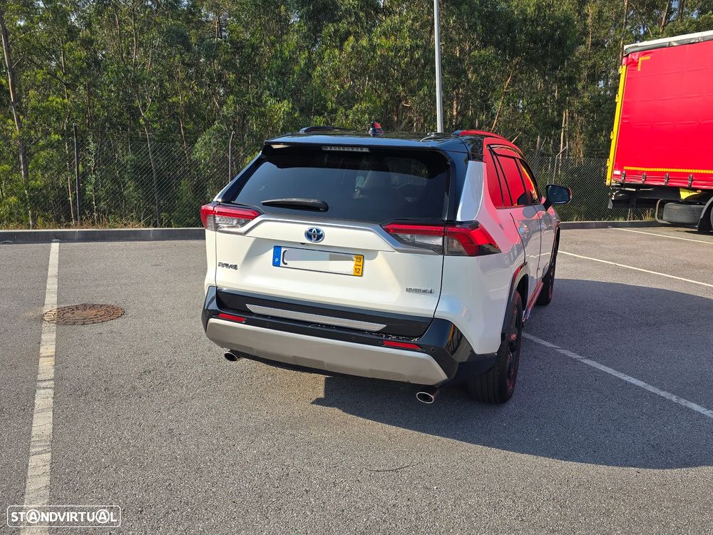 Toyota RAV4 2.5 HDF Lounge - 3