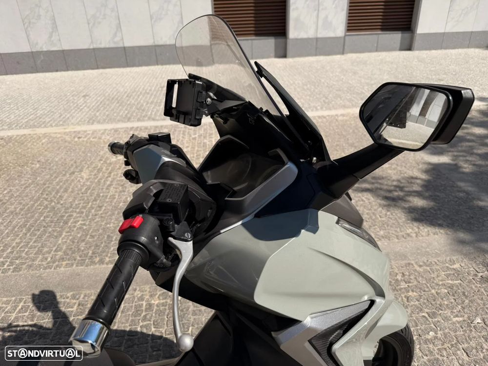 Honda Forza 350 Bluetooth ABS EXtras Nacional - 4