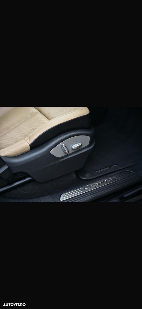 Porsche Cayenne 3.0 L - 20