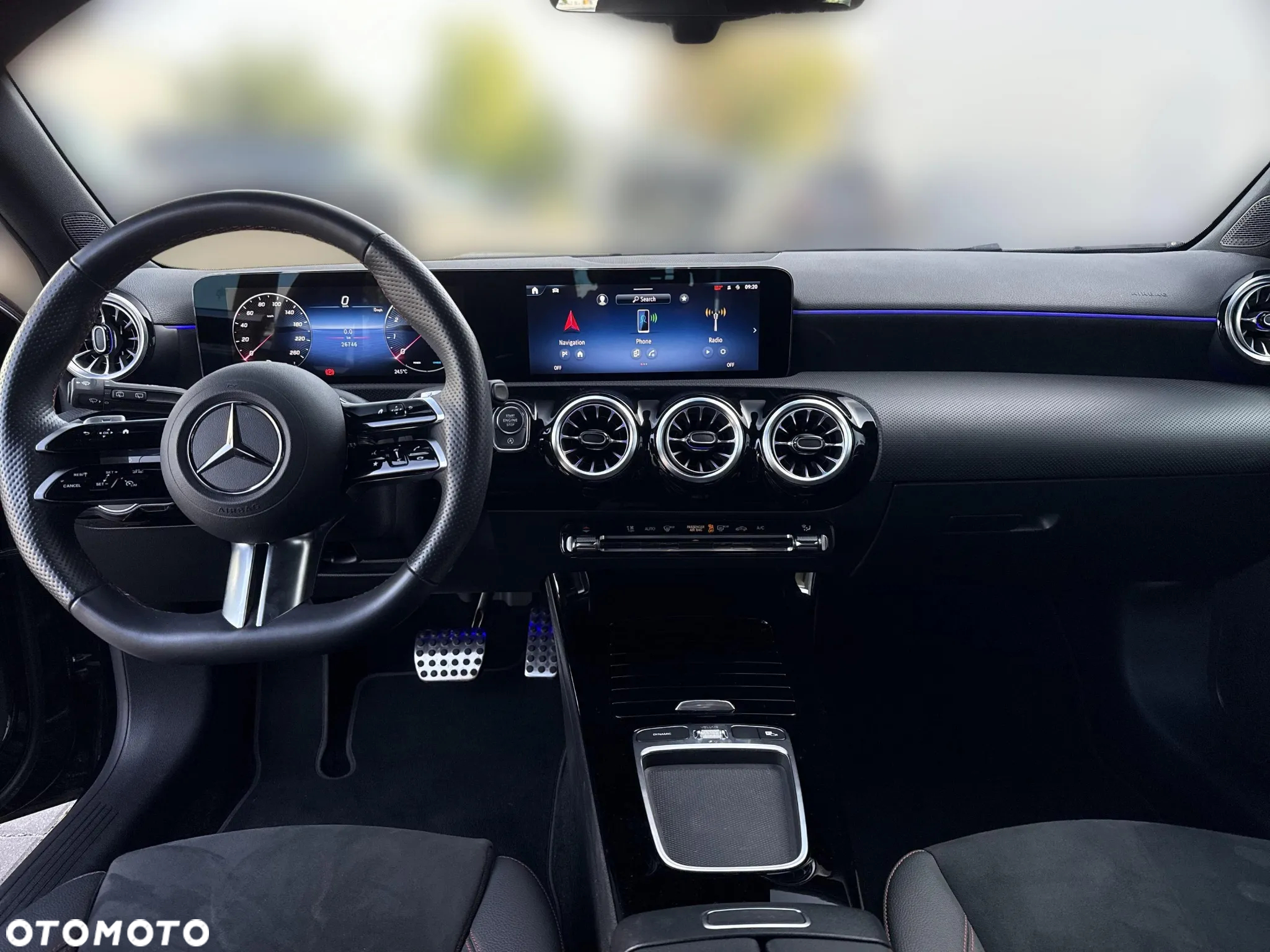 Mercedes-Benz Klasa A 200 7G-DCT Lim AMG Line Advanced Plus - 11