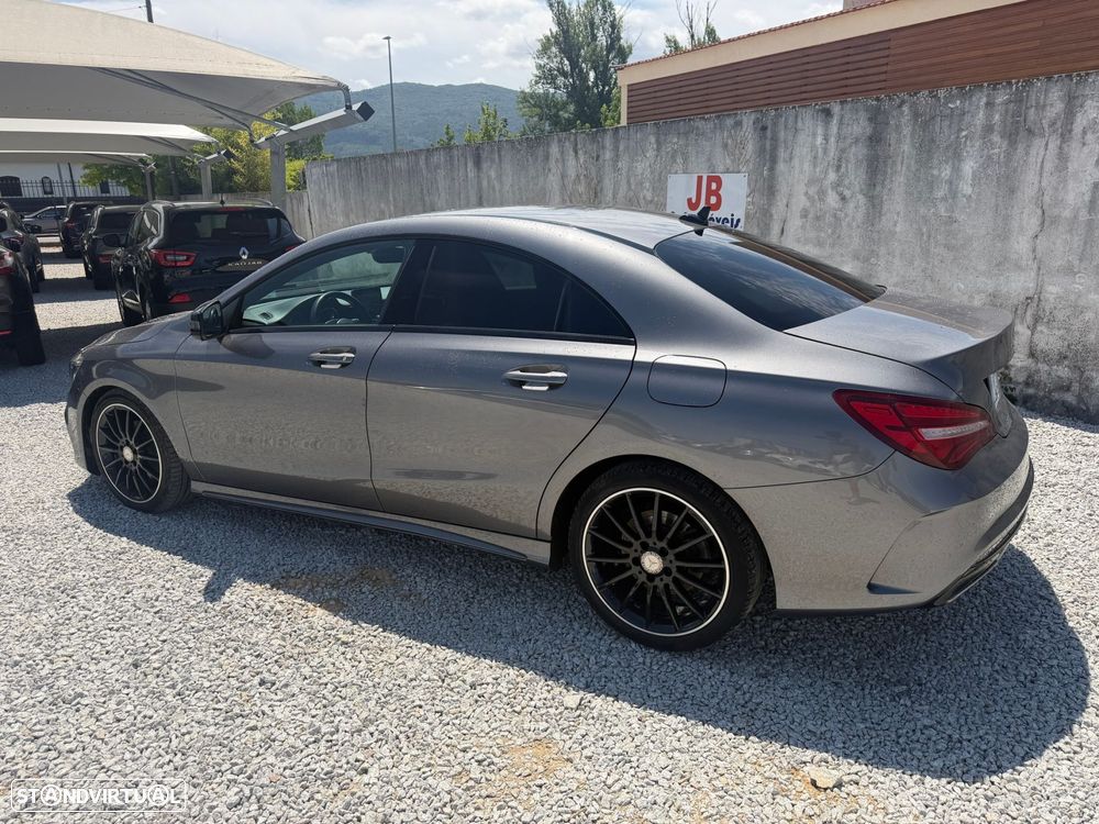 Mercedes-Benz CLA 200 d AMG Line Aut. — fotografia 4