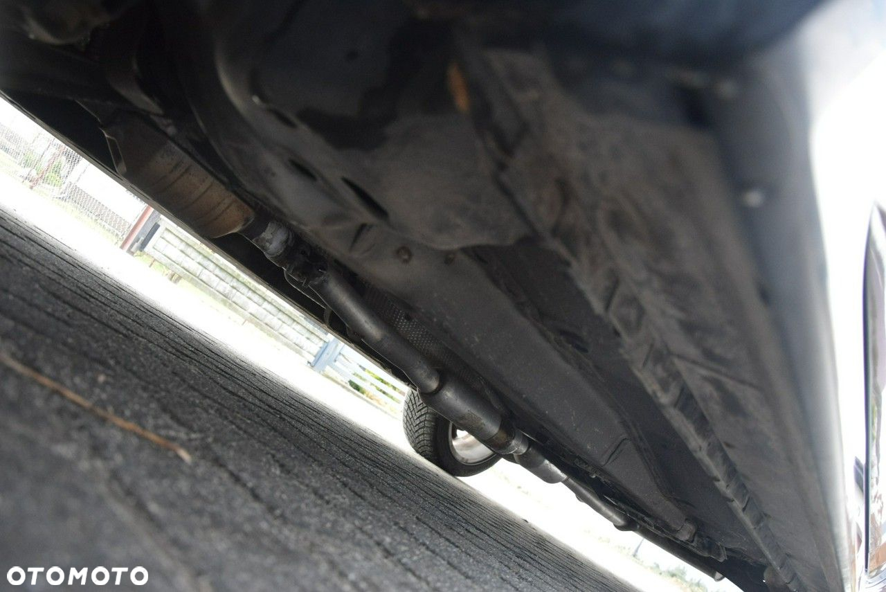 Mitsubishi Lancer 1.8 CVT Intense - 13