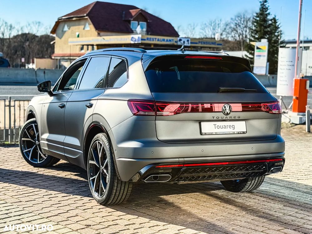 Volkswagen Touareg V6 TDI 4MOTION R-Line - 27