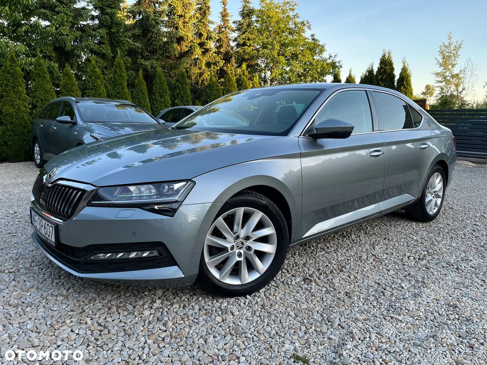 Skoda Superb 2.0 TDI SCR Ambition - 1