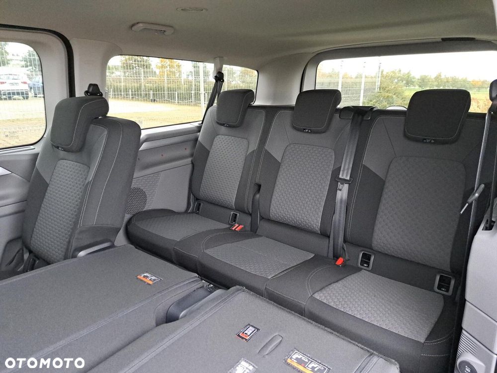 Volkswagen Nowa Caravelle - 10