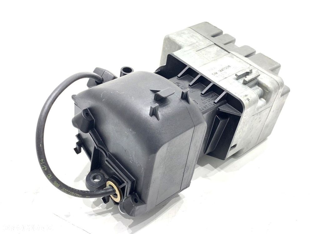 KAMERA COFANIA  BMW 6 Gran Coupe (F06) 2012 - 2018 650 i xDrive 330 kW [449 KM] benzyna 2012 - 2018 - 3