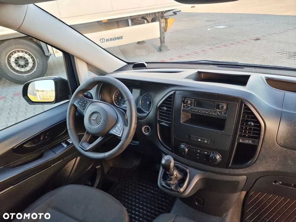 Mercedes-Benz VITO - 8