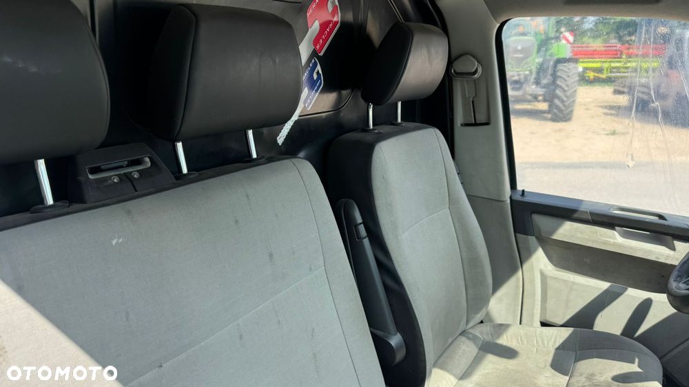 Volkswagen TRANSPORTER T5 - 18