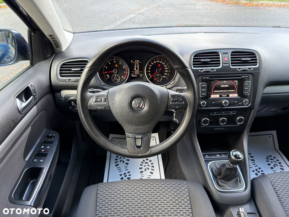 Volkswagen Golf - 19