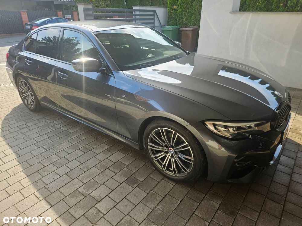 BMW Seria 3 318i M Sport - 2