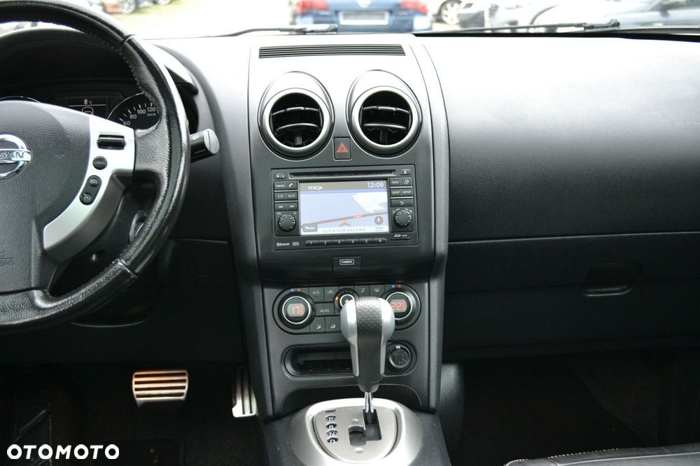 Nissan Qashqai 2.0 4 x 4 CVT 360 - 12