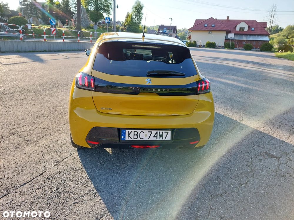 Peugeot 208 1.2 PureTech Allure Pack S&S EAT8 - 8