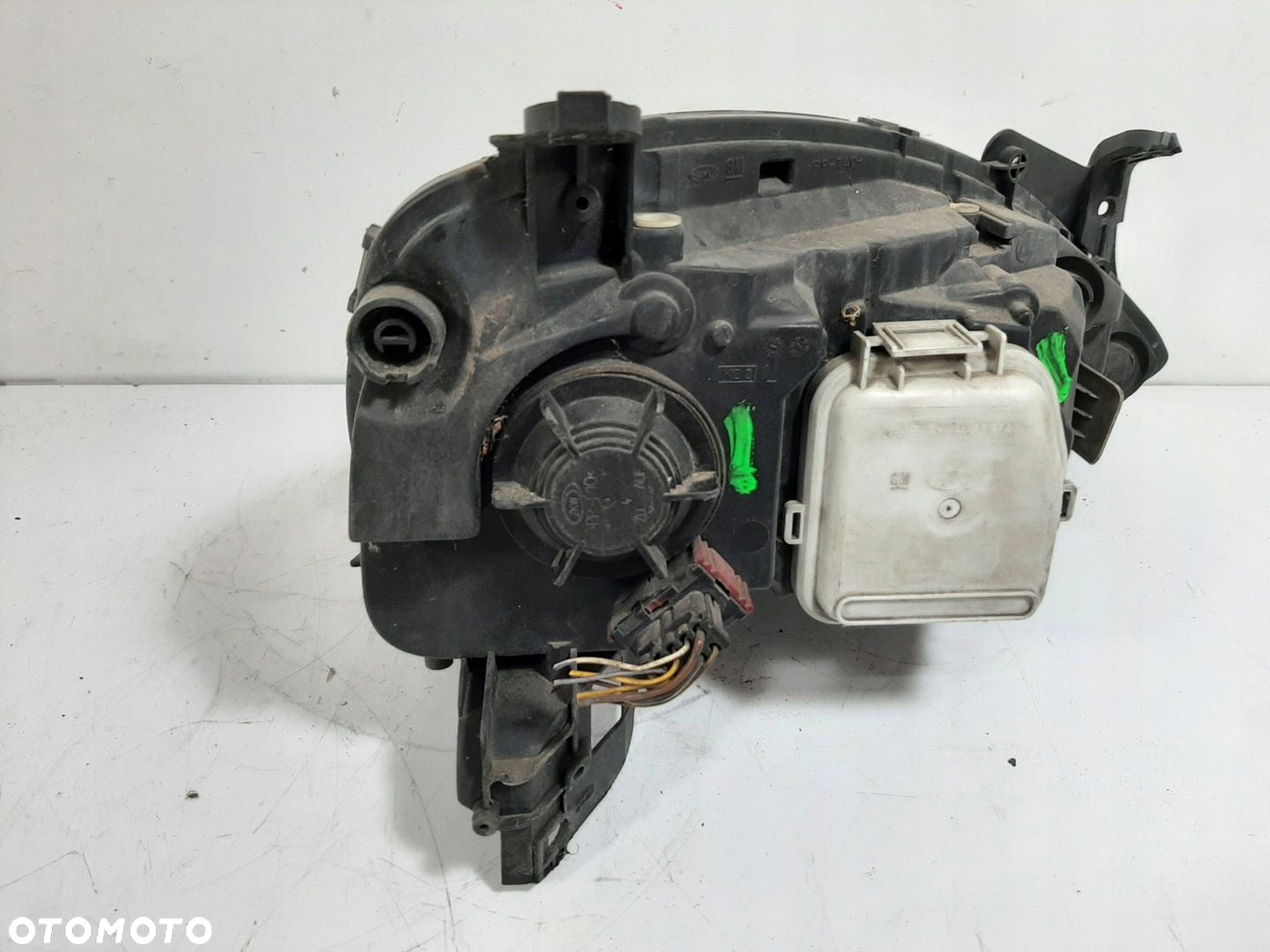 OPEL CORSA C LIFT 1.3CDTI 05R LAMPA LEWY PRZOD SOCZEWKA 13237263 - 9