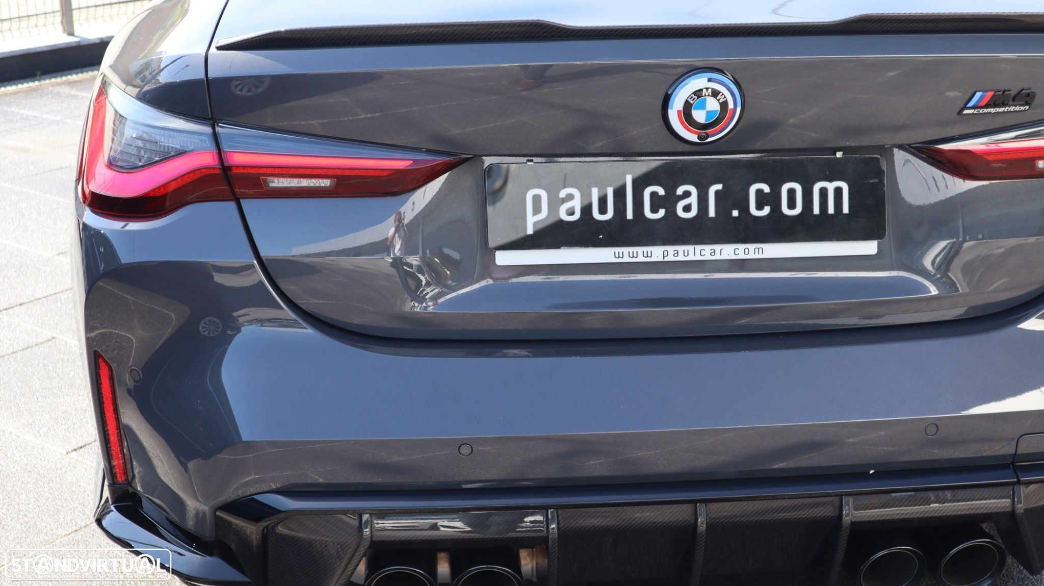 BMW M4 Competition Pack 50 anos M - 12