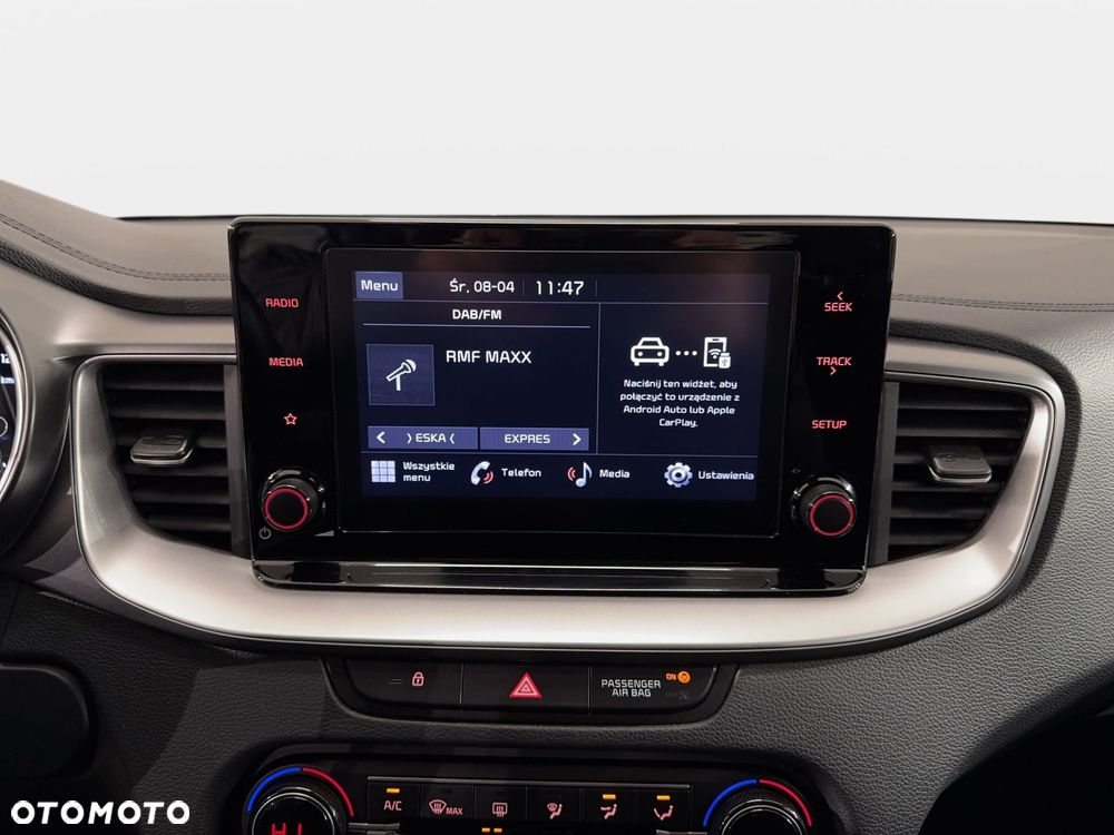 Kia Ceed - 22