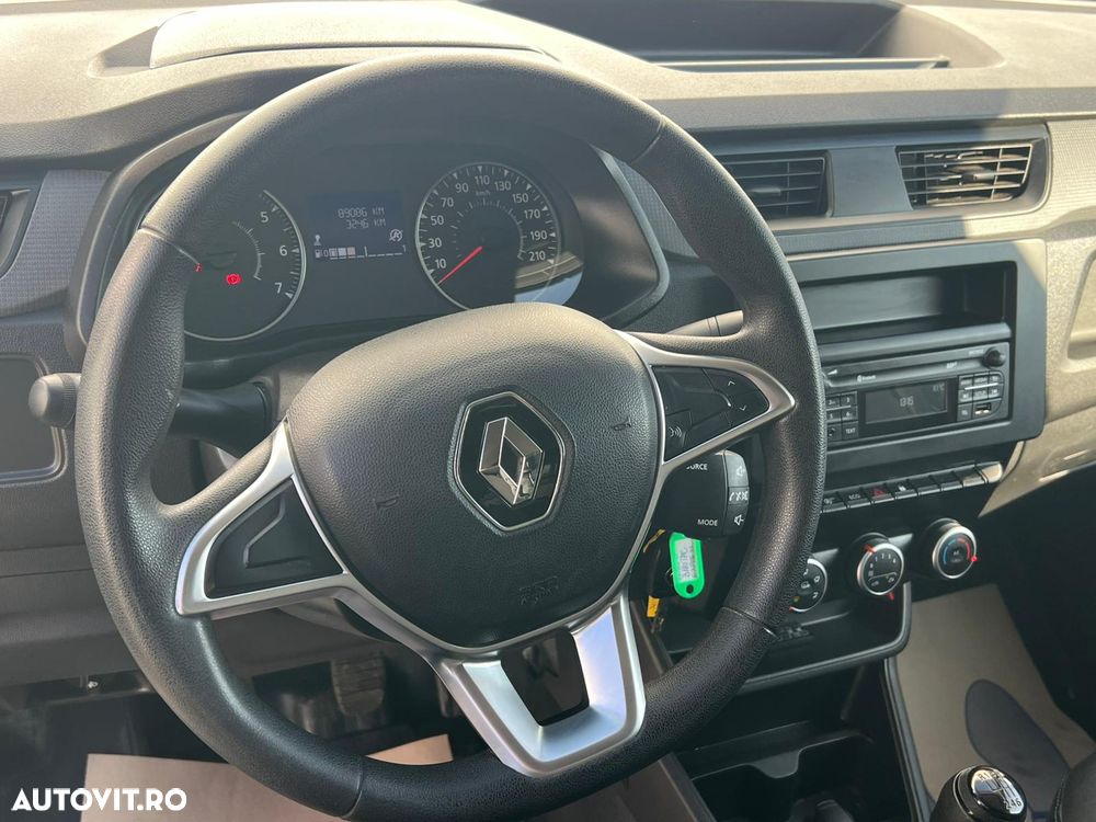 Renault Express - 15