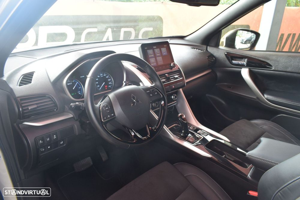 Mitsubishi Eclipse Cross - 8