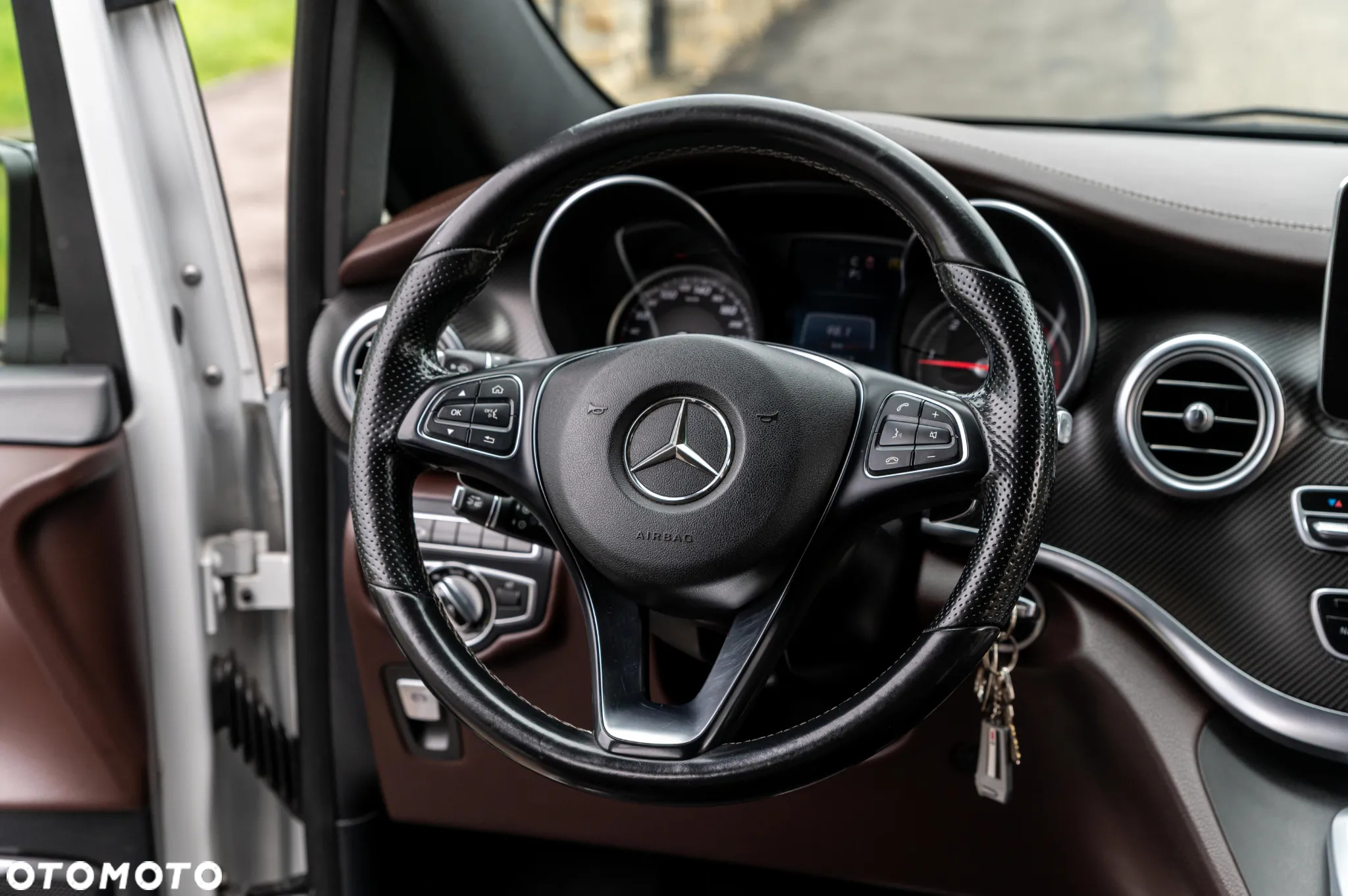 Mercedes-Benz Klasa V 250 (BlueTEC) d Avantgarde 7G-Tronic (ekstra d³) - 22