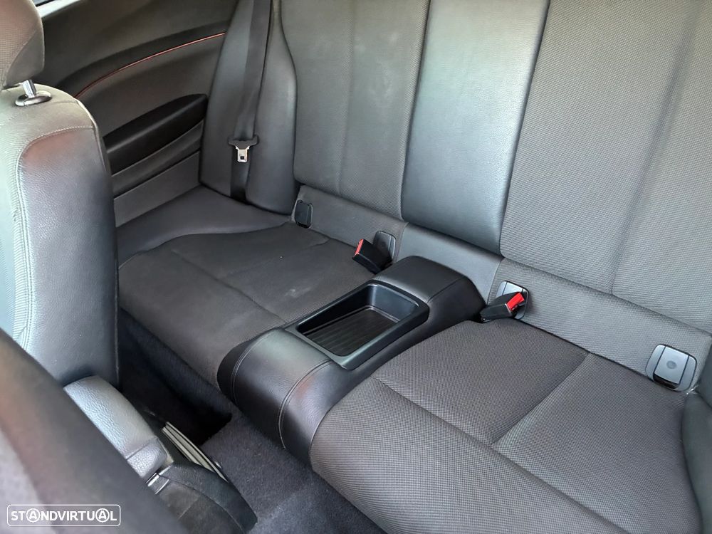 BMW 218 d Coupe Line Sport Auto - 3