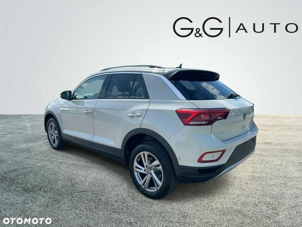 Volkswagen T-Roc - 4