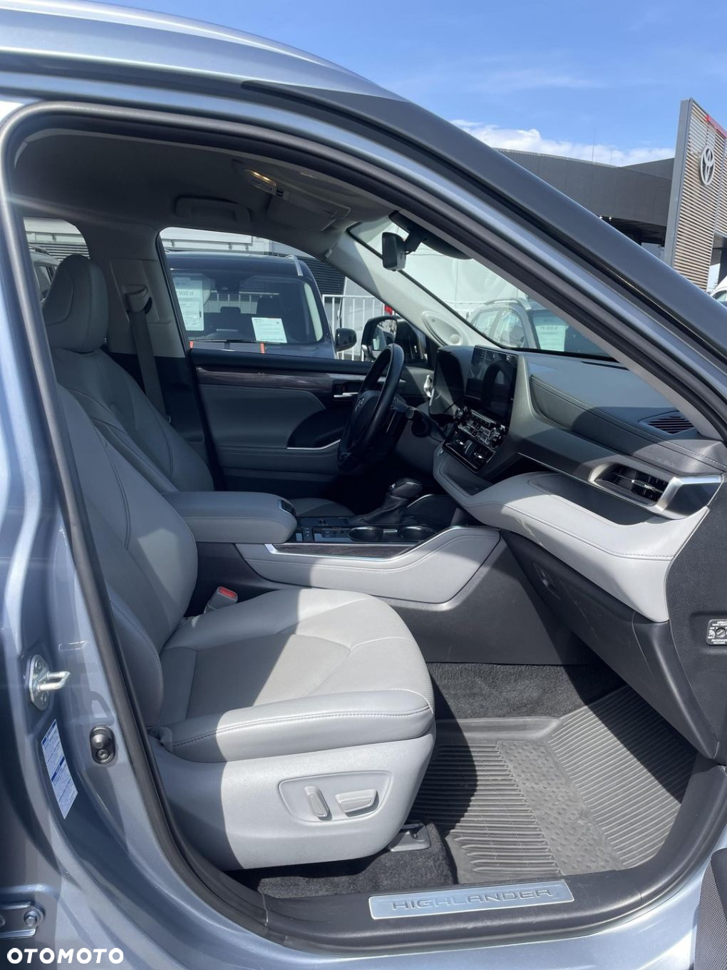 Toyota Highlander - 13