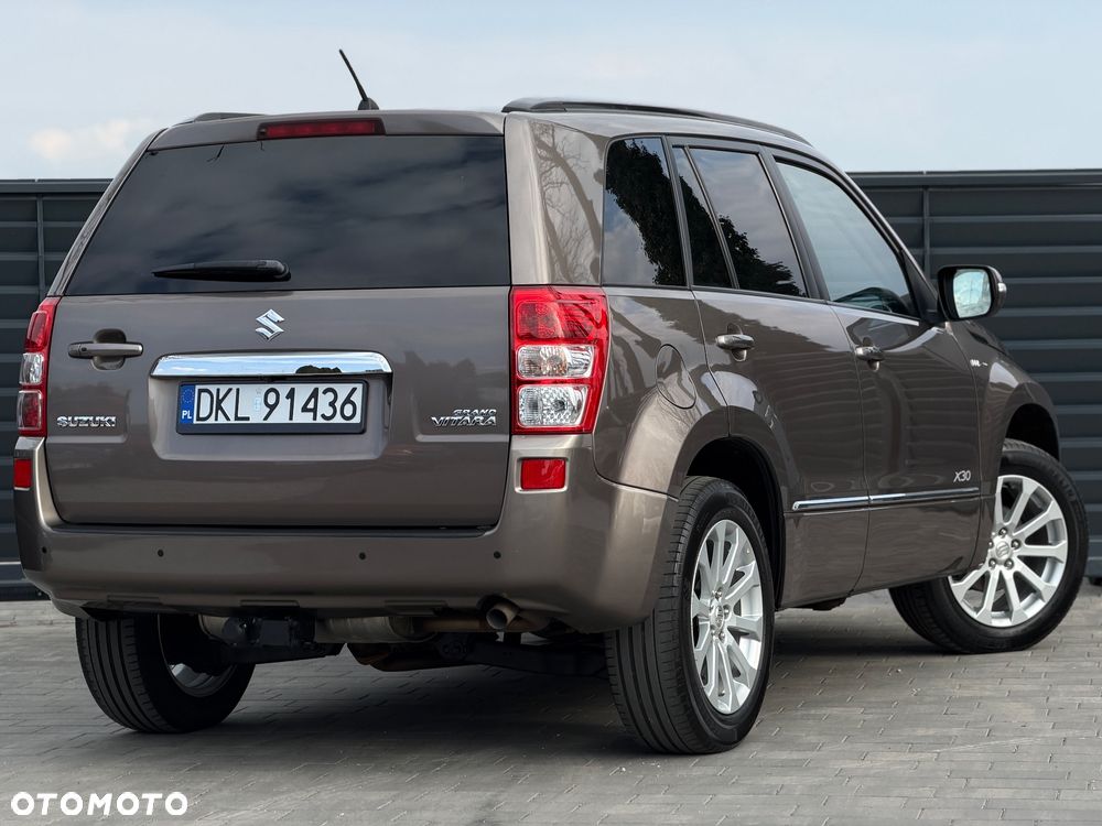 Suzuki Grand Vitara 1.9 DDiS Premium EU5 - 5