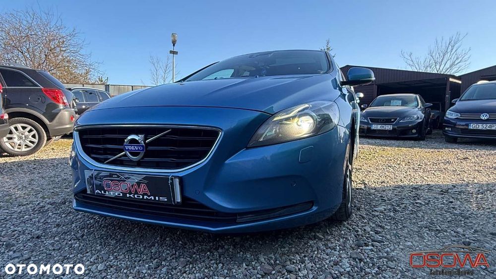 Volvo V40 - 16
