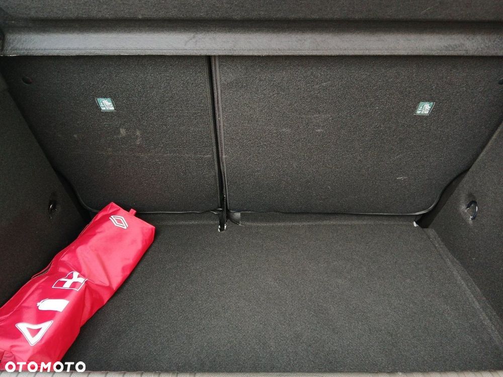 Renault Clio 1.0 TCe Techno - 10