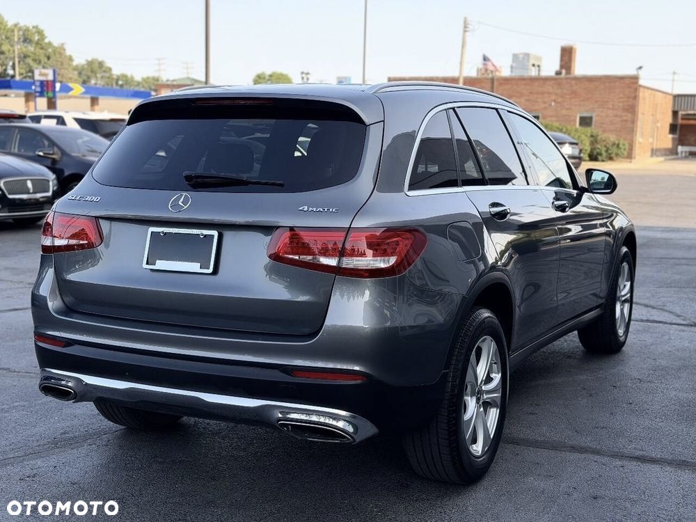 Mercedes-Benz GLC 300 4Matic 9G-TRONIC - 7