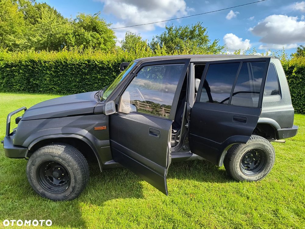 Suzuki Vitara 2.0 V6 Long - 16