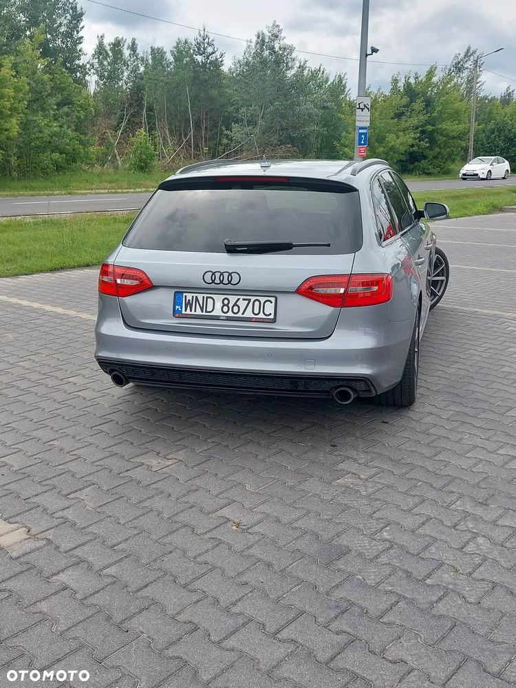 Audi A4 Avant 2.0 TDI Quattro S tronic - 7
