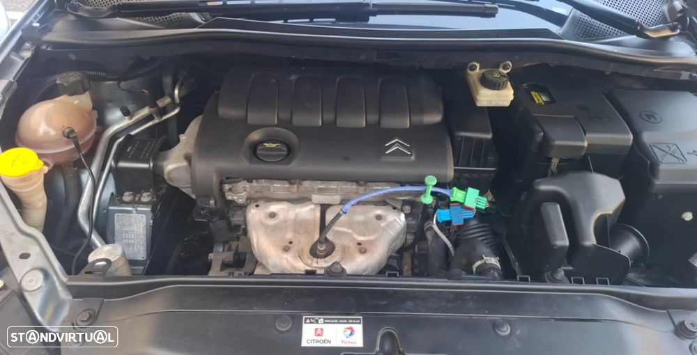 Citroën C4 1.4 16V SX - 19