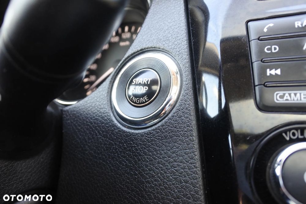 Nissan X-Trail 1.6 DIG-T Tekna 2WD - 26