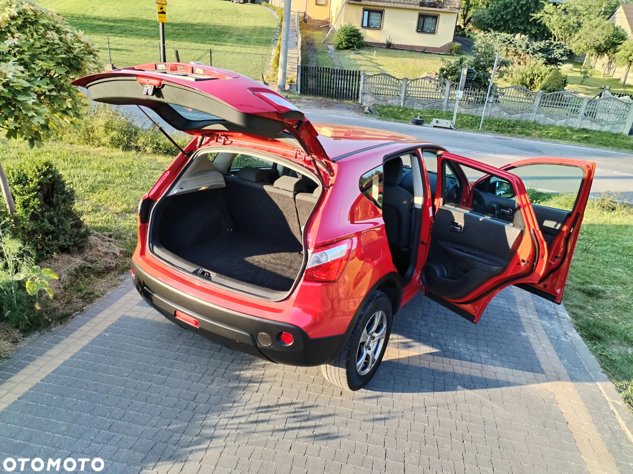 Nissan Qashqai - 11