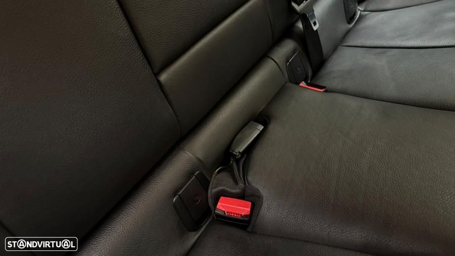 BMW 318 d xDrive Line Sport - 26