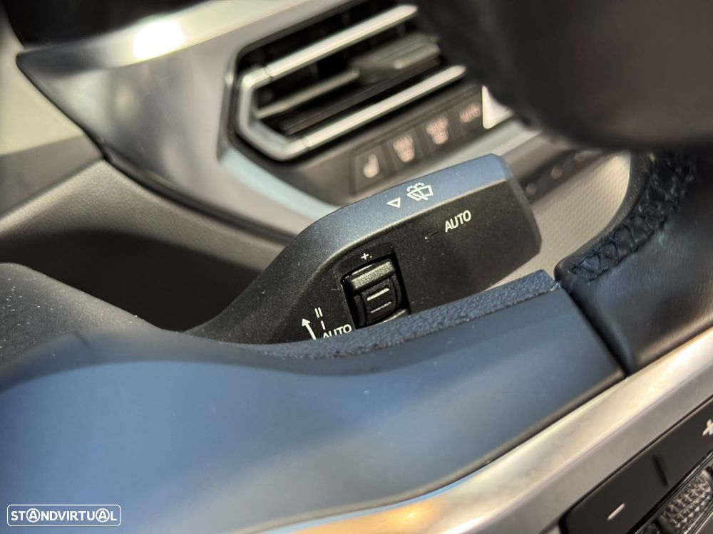 BMW 420 d Desportiva M Auto - 19