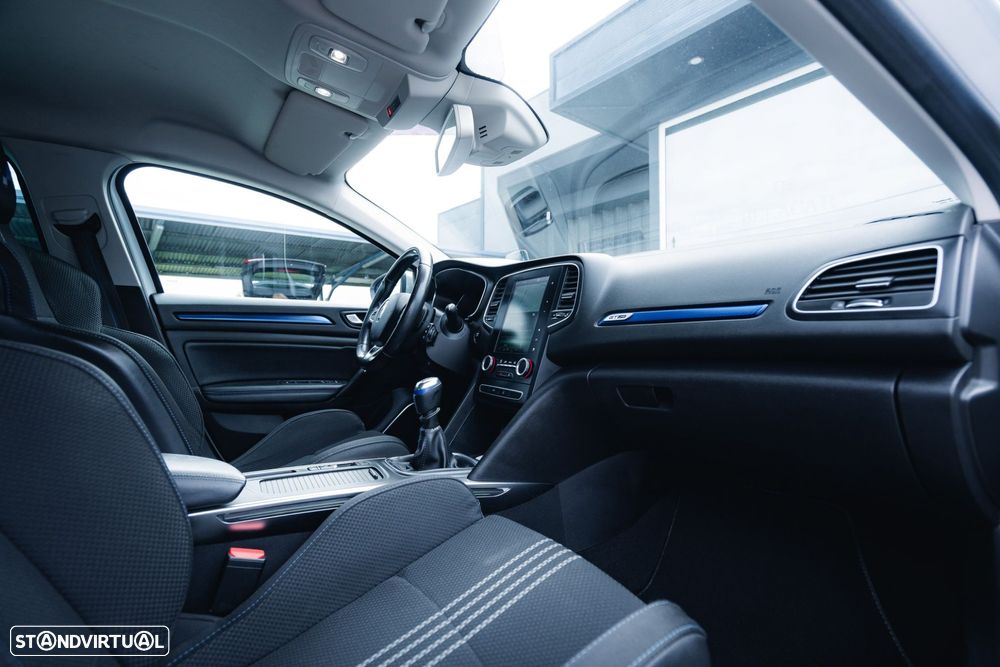 Renault Mégane 1.5 Blue dCi GT Line - 35